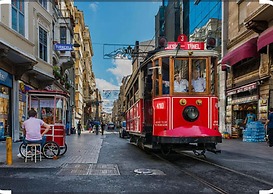 Taxim Sunpera Suites