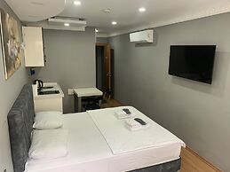 Taxim Sunpera Suites