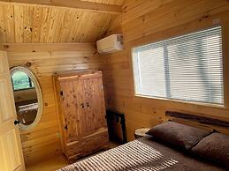 Cobb Creek Cabins