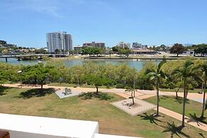 City Stadium One Bedroom Luxe