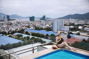 Nature Hotel Da Nang