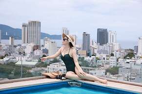 Nature Hotel Da Nang