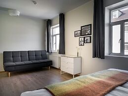 Salt Guesthouse