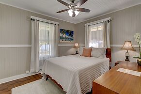 Makani Ea Home 2 Bedroom Home by RedAwning