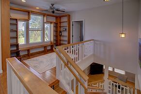 Grand Melemele 3 Bedroom Home by RedAwning