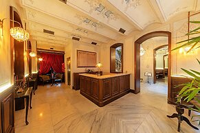 Meroddi Barnathan Hotel