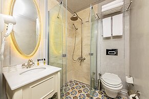 Meroddi Barnathan Hotel