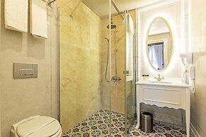 Meroddi Barnathan Hotel