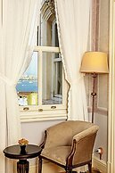 Meroddi Barnathan Hotel