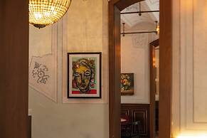 Meroddi Barnathan Hotel