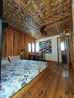 Paradise Pool Resort