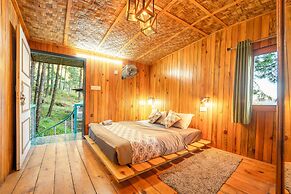 Paradise Pool Resort