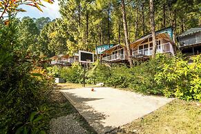 Paradise Pool Resort
