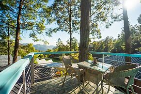Paradise Pool Resort