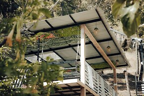 Paradise Pool Resort