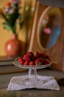 Hotel Priori Secret Garden