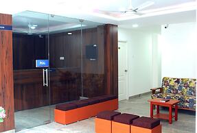 K11 Express - Opp Express Avenue