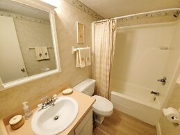 Island House A208