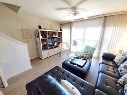Island House A208