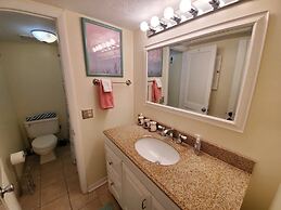 Island House B107