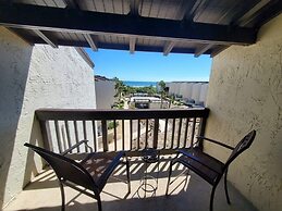 Island House D222