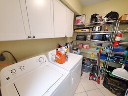 Island House D222