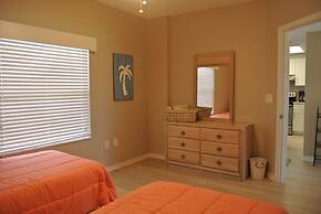 I33 - Ocean Village Club