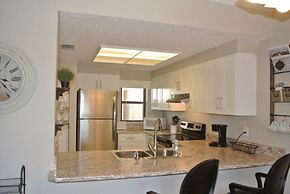 I33 - Ocean Village Club
