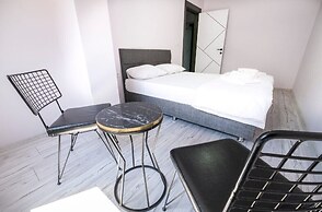 New Blue Izmir Bornova Hotel