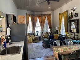 The Dutch Flat Hotel