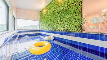 Taean Yoyo Kids Poolvilla