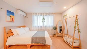 Taean Yoyo Kids Poolvilla