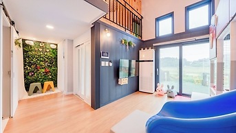 Taean Yoyo Kids Poolvilla