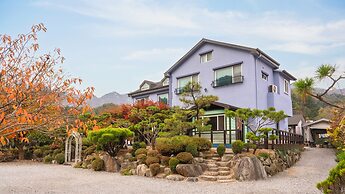 Gapyeong Maplein Pension