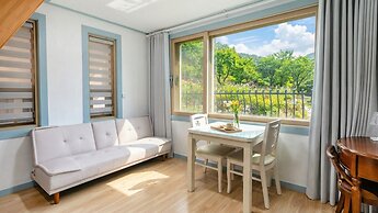 Gapyeong Maplein Pension