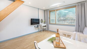 Gapyeong Maplein Pension