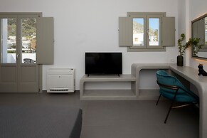 Mountain and Sea Suites