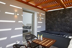 Mountain and Sea Suites