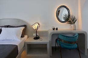 Mountain and Sea Suites