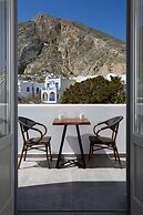 Mountain and Sea Suites