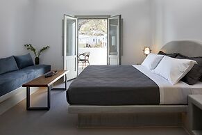 Mountain and Sea Suites