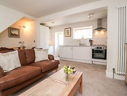 Bay Cottage No 5