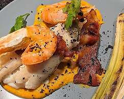 Narrowboat With Hot Tub, Spa, Cruising And More