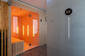 Three Corners Downtown Hotel