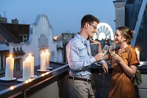 Three Corners Downtown Hotel