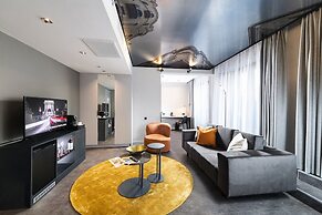 Three Corners Downtown Hotel