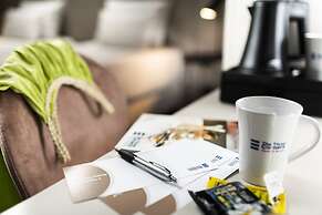 Three Corners Downtown Hotel