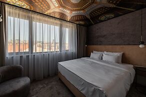 Three Corners Downtown Hotel