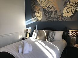 Stylish 3-bed Preston Home for Relaxing Comfy Stay