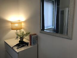 Stylish 3-bed Preston Home for Relaxing Comfy Stay